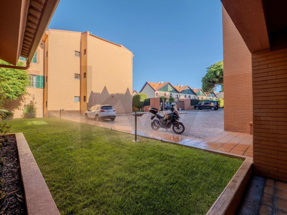 Apartamento T2 para Venda em Cascais e Estoril Foto 3
