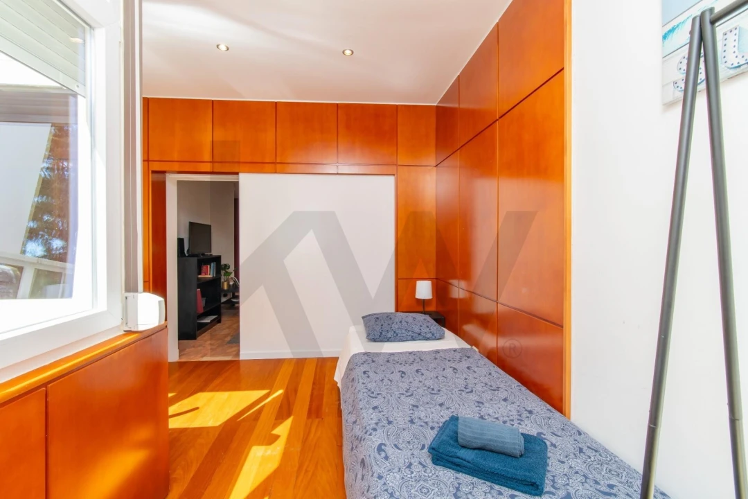 Apartamento T1 para Venda em Costa da Caparica Foto 9