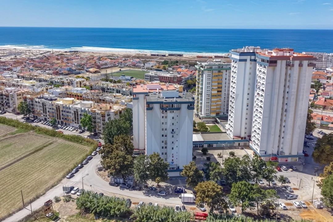 Apartamento T1 para Venda em Costa da Caparica Foto 26