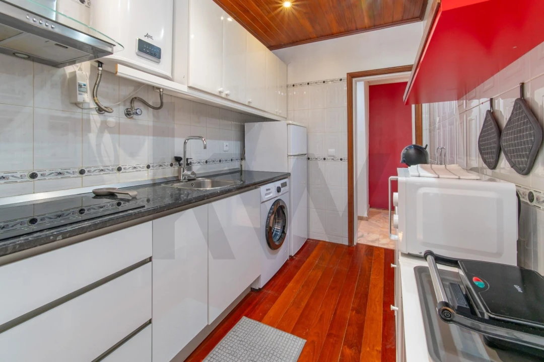 Apartamento T1 para Venda em Costa da Caparica Foto 14