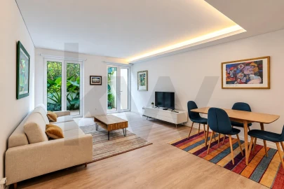 Apartamento T1 para Arrendamento em Santo António