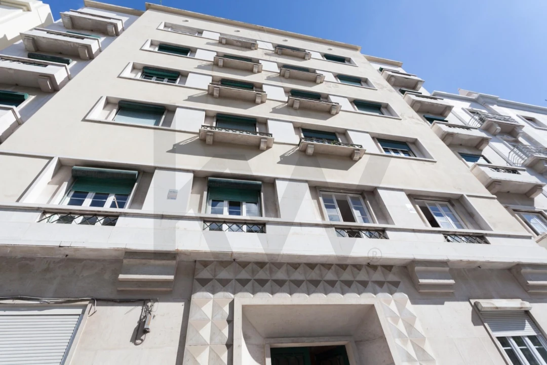 Apartamento T4 para Arrendamento em Santo António Foto 50