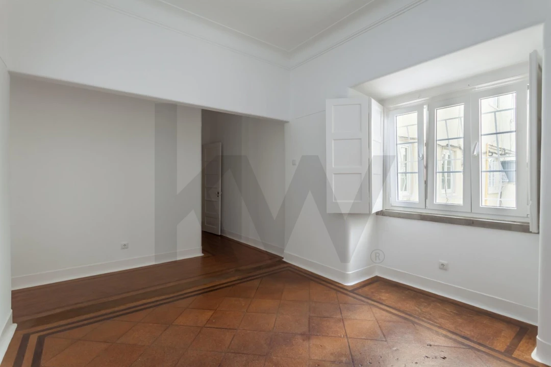 Apartamento T4 para Arrendamento em Santo António Foto 18