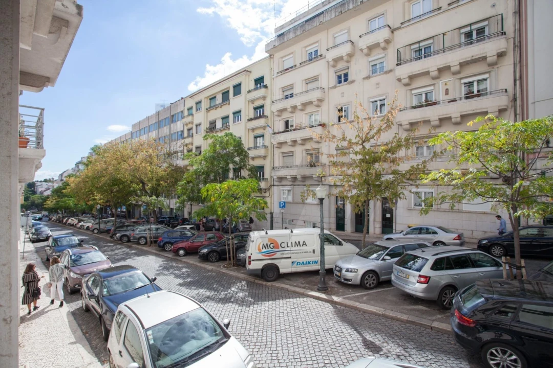 Apartamento T4 para Arrendamento em Santo António Foto 49