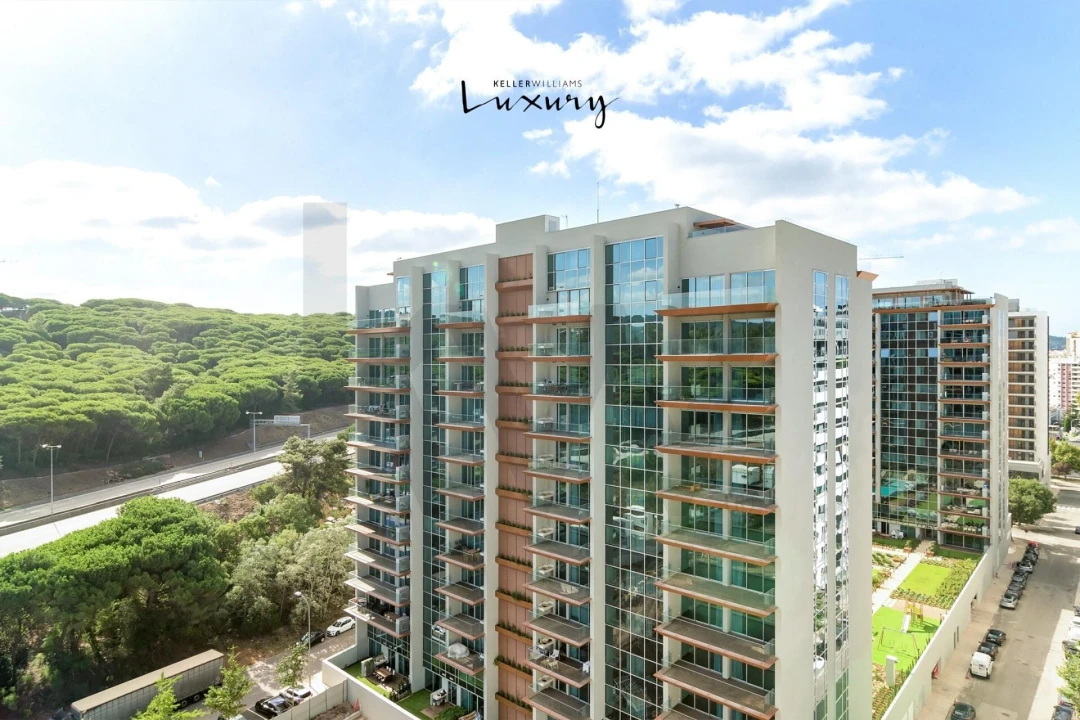Apartamento T3 para Venda em Algés, Linda-A-Velha e Cruz Quebrada-Dafundo Foto 24