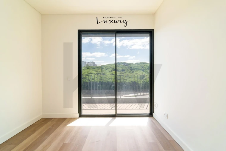 Apartamento T3 para Venda em Algés, Linda-A-Velha e Cruz Quebrada-Dafundo Foto 17
