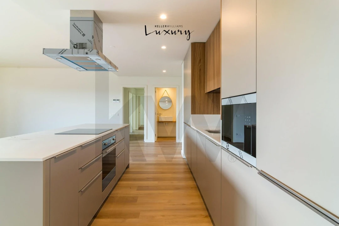 Apartamento T3 para Venda em Algés, Linda-A-Velha e Cruz Quebrada-Dafundo Foto 10