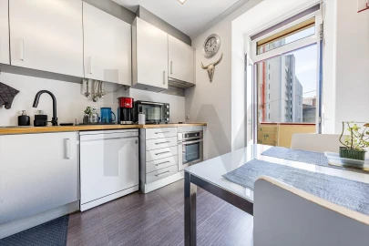 Apartamento T2 para Venda em Alvalade