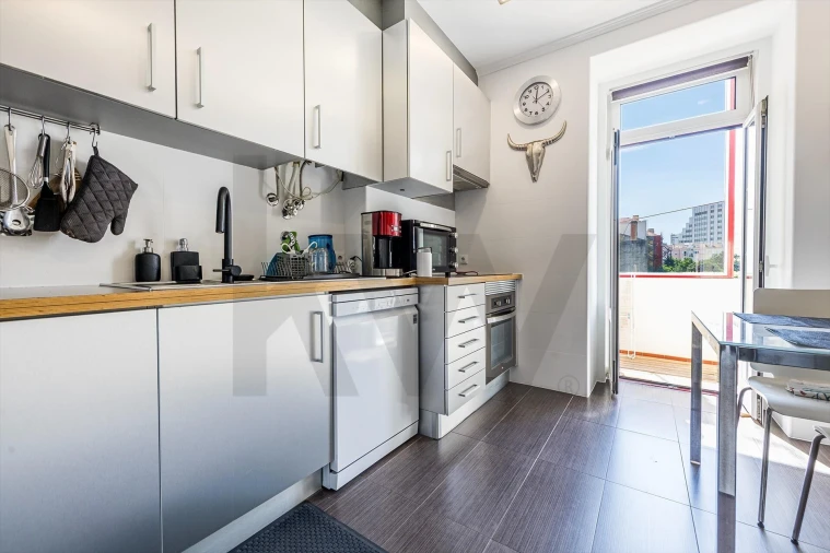 Apartamento T2 para Venda em Alvalade Foto 20