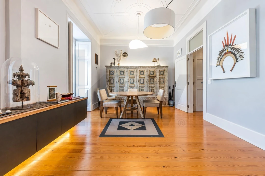 Apartamento T2 para Venda em Alvalade Foto 6