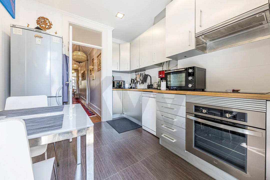 Apartamento T2 para Venda em Alvalade Foto 23