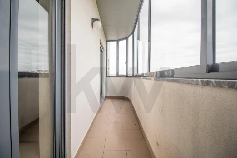 Apartamento T3 para Venda em Tavarede Foto 28