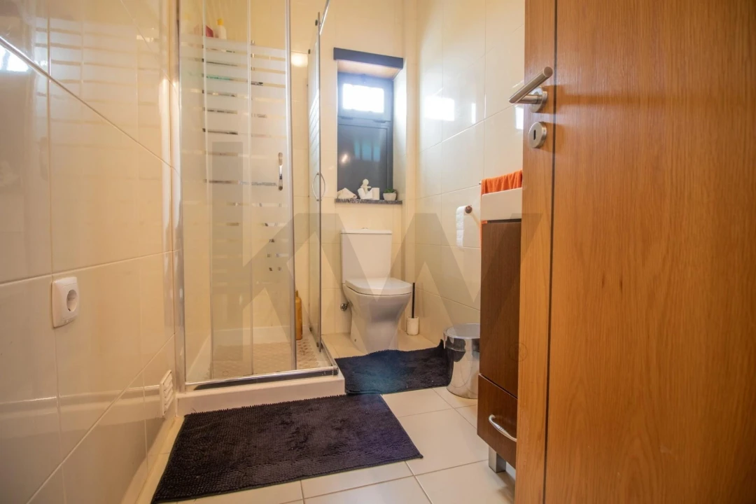 Apartamento T3 para Venda em Tavarede Foto 16