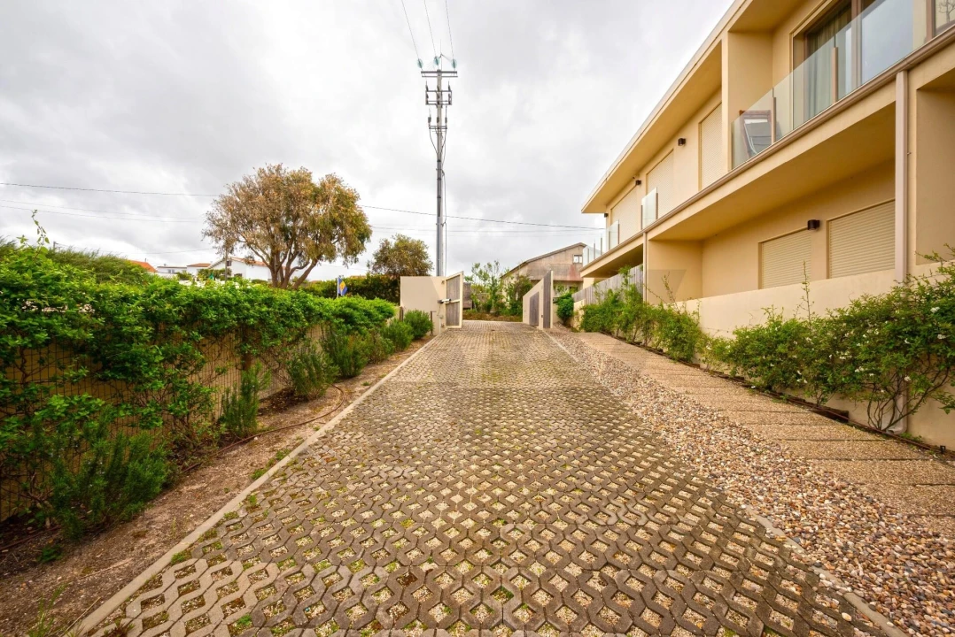 Apartamento T1 para Arrendamento em Lourinhã e Atalaia Foto 18