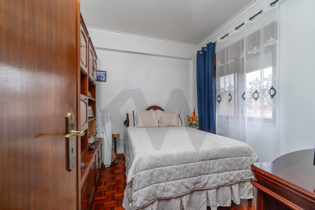 Apartamento T2 para Venda em Sacavém e Prior Velho Foto 12