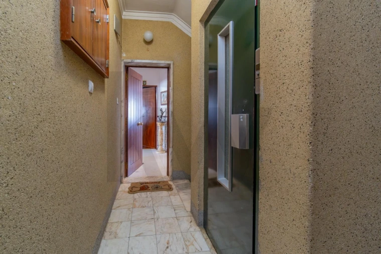 Apartamento T2 para Venda em Sacavém e Prior Velho Foto 20