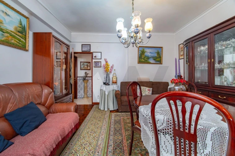 Apartamento T2 para Venda em Sacavém e Prior Velho Foto 6