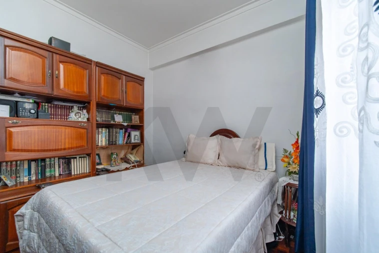 Apartamento T2 para Venda em Sacavém e Prior Velho Foto 13