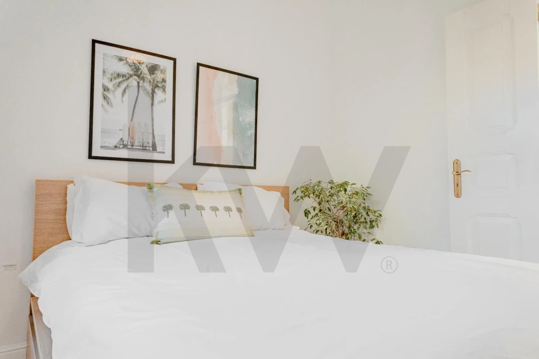 Apartamento T2 para Venda em Santo António Foto 30