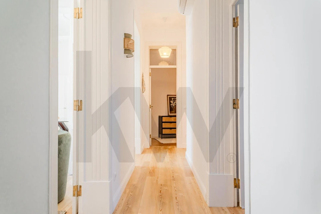 Apartamento T2 para Venda em Santo António Foto 26