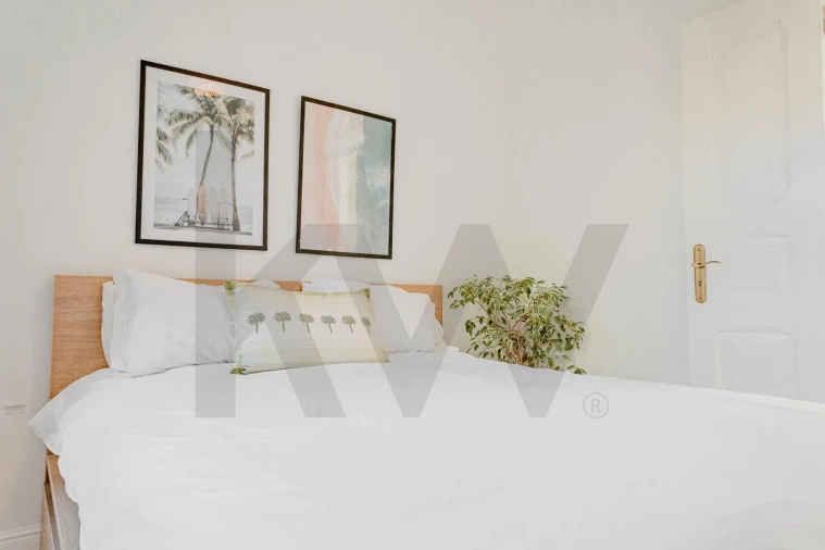 Apartamento T2 para Venda em Santo António Foto 30