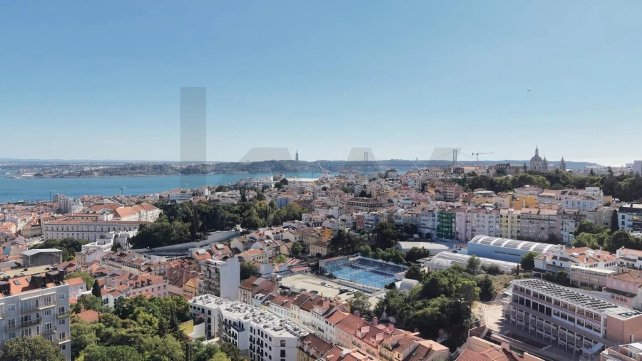 Apartamento T2 para Venda em Santo António Foto 40