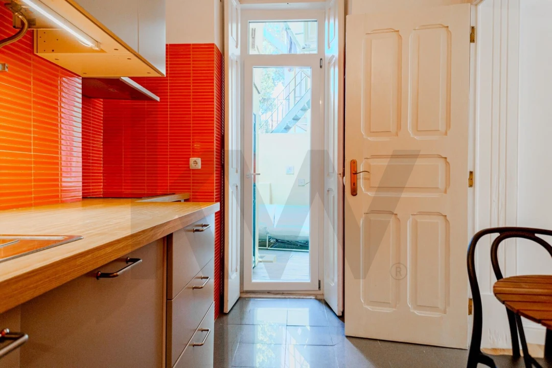 Apartamento T2 para Venda em Santo António Foto 25