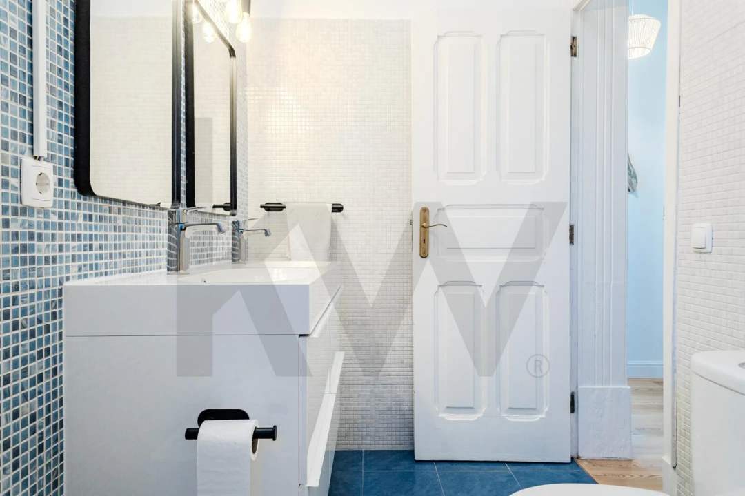 Apartamento T2 para Venda em Santo António Foto 37