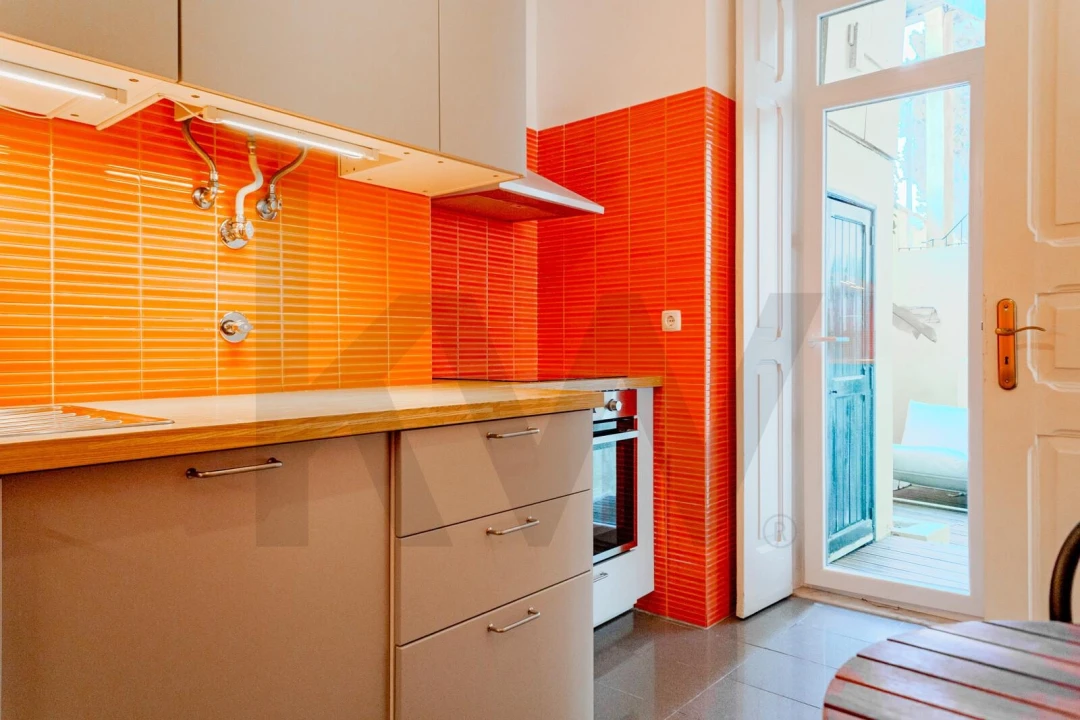 Apartamento T2 para Venda em Santo António Foto 23