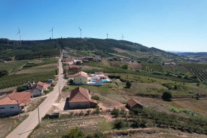 Moradia T3 para Venda em Painho e Figueiros