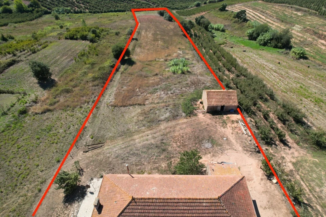 Moradia T3 para Venda em Painho e Figueiros Foto 5