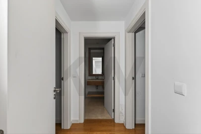 Apartamento T3 para Arrendamento em Lumiar