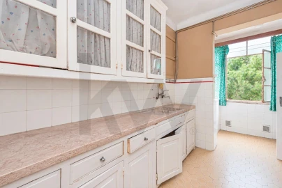 Apartamento T2 para Venda em Areeiro