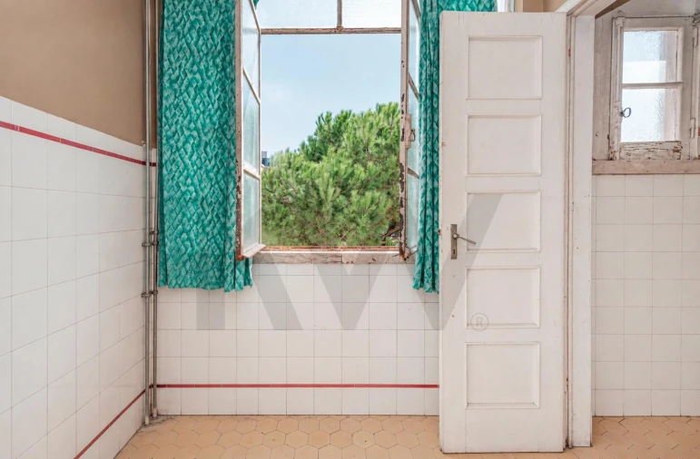 Apartamento T2 para Venda em Areeiro Foto 10