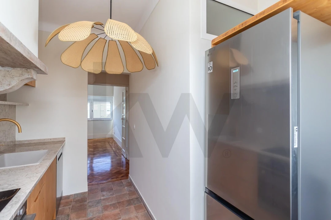 Apartamento T3 para Arrendamento em Alvalade Foto 29