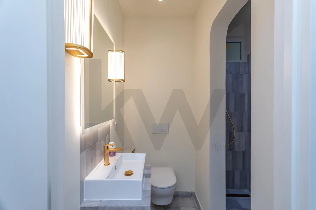Apartamento T3 para Arrendamento em Alvalade Foto 18