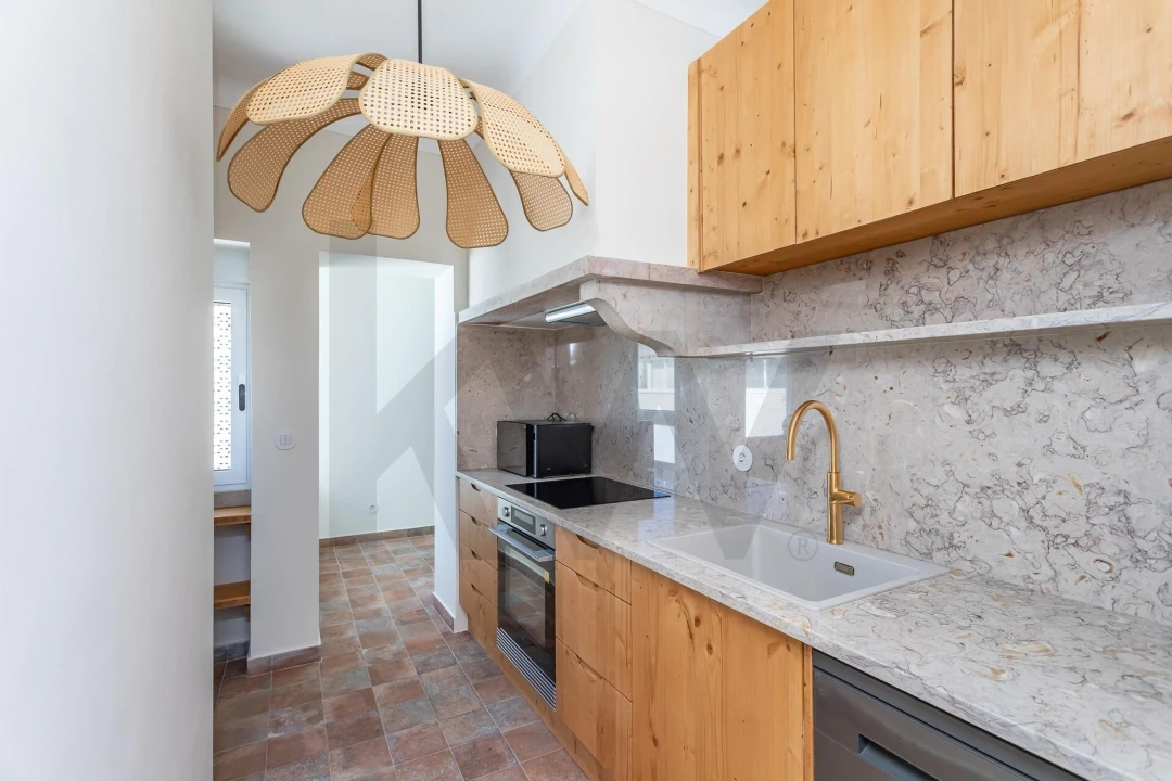 Apartamento T3 para Arrendamento em Alvalade Foto 27