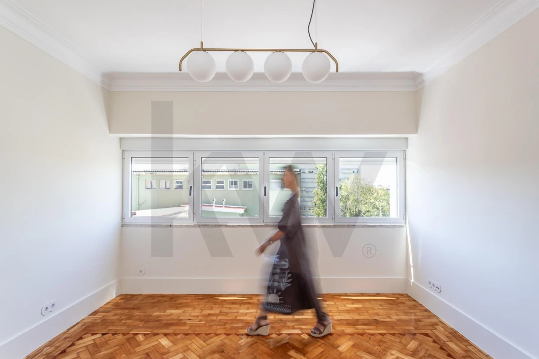 Apartamento T3 para Arrendamento em Alvalade Foto 26