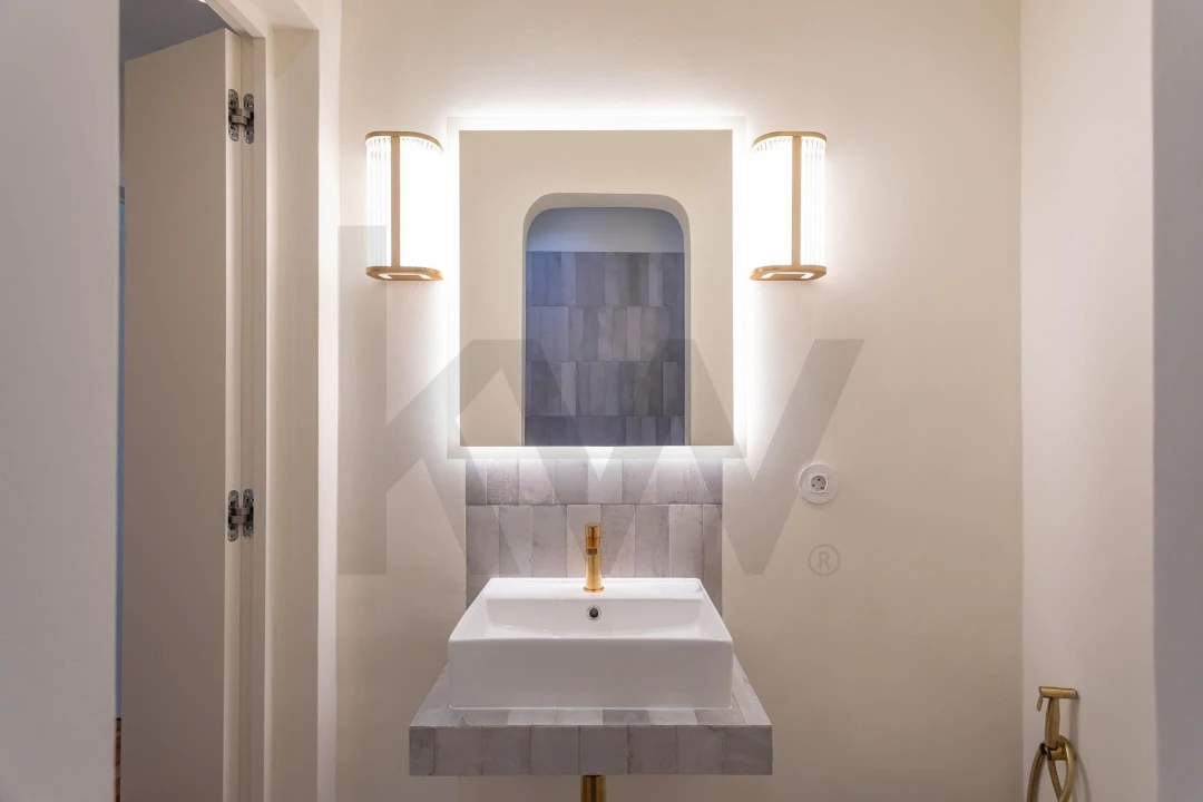 Apartamento T3 para Arrendamento em Alvalade Foto 20