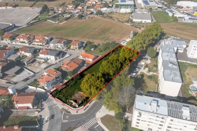 Terreno para Venda em Bougado (São Martinho e Santiago)