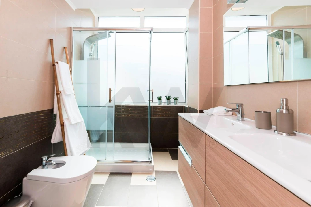 Apartamento T2 para Venda em Ajuda Foto 6