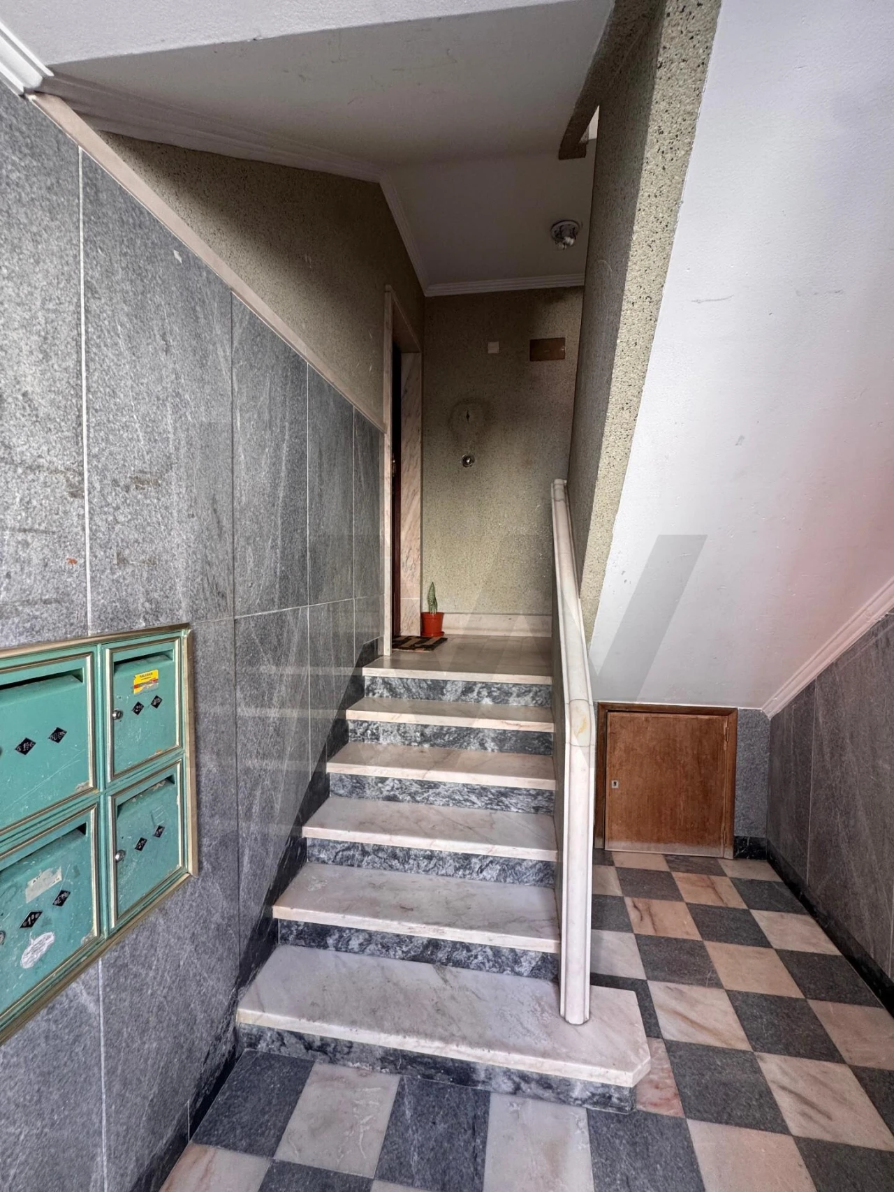 Apartamento T2 para Venda em Ajuda Foto 12