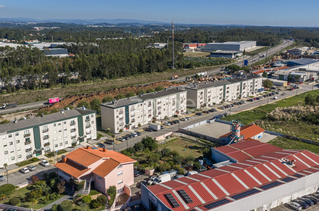 Apartamento T3 para Venda em Esmoriz Foto 9