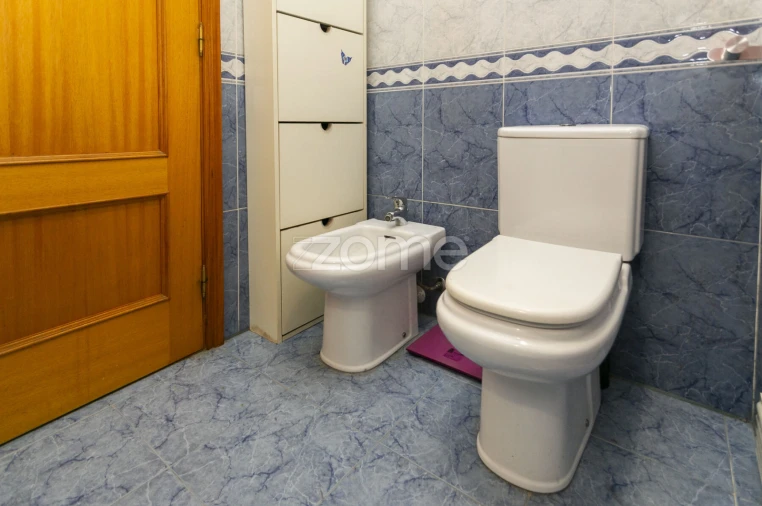 Apartamento T2 para Arrendamento em São Mamede de Infesta e Senhora da Hora Foto 32