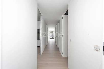 Apartamento T2 para Venda em Vila Nova de Famalicão e Calendário