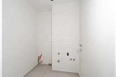 Apartamento T2 para Venda em Vila Nova de Famalicão e Calendário