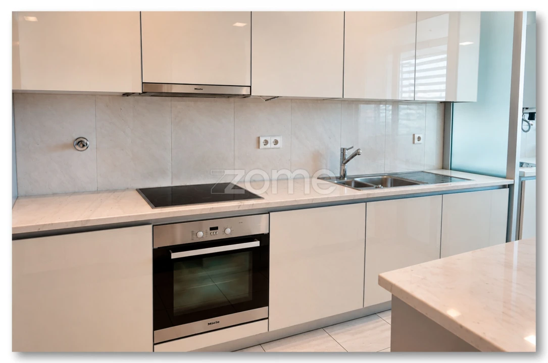 Apartamento T4 para Arrendamento em Matosinhos e Leça da Palmeira Foto 12