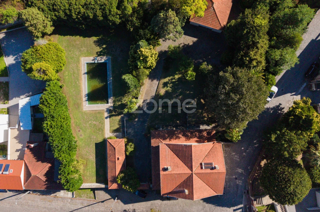 Moradia T7 para Venda em Oliveira (São Mateus) Foto 41