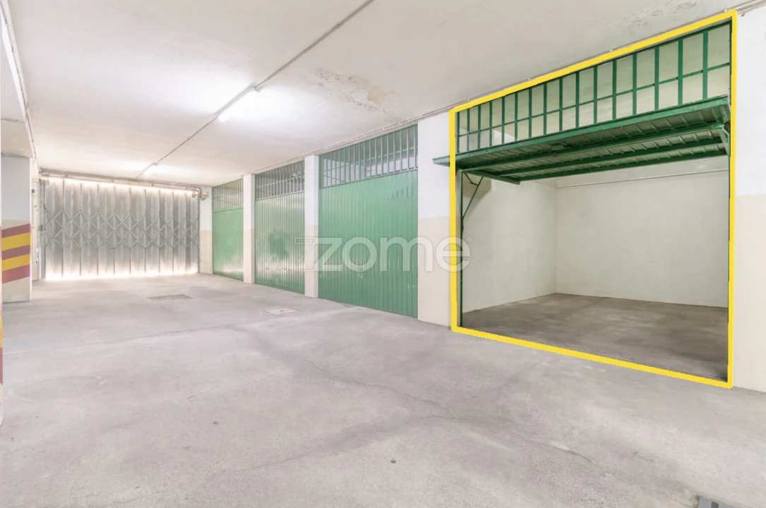 Apartamento T3 para Venda em Castêlo da Maia Foto 35