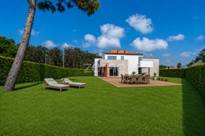 Moradia T4 para Venda em Ovar, São João, Arada e São Vicente de Pereira Jusã